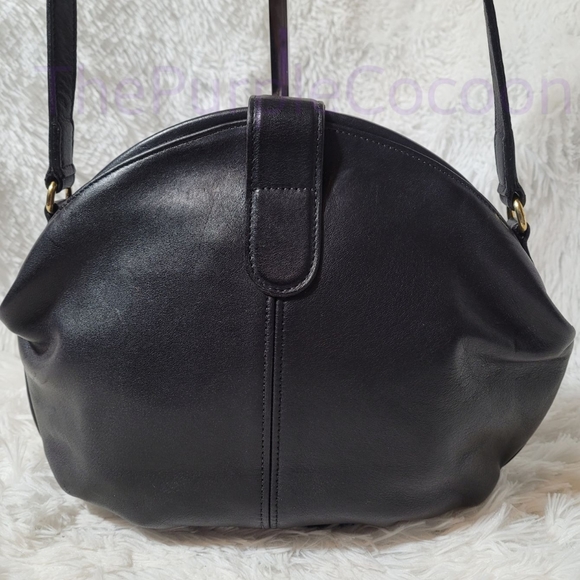 SOLD!! Vintage Coach Laurel Bag #4112 - Picture 2 of 12